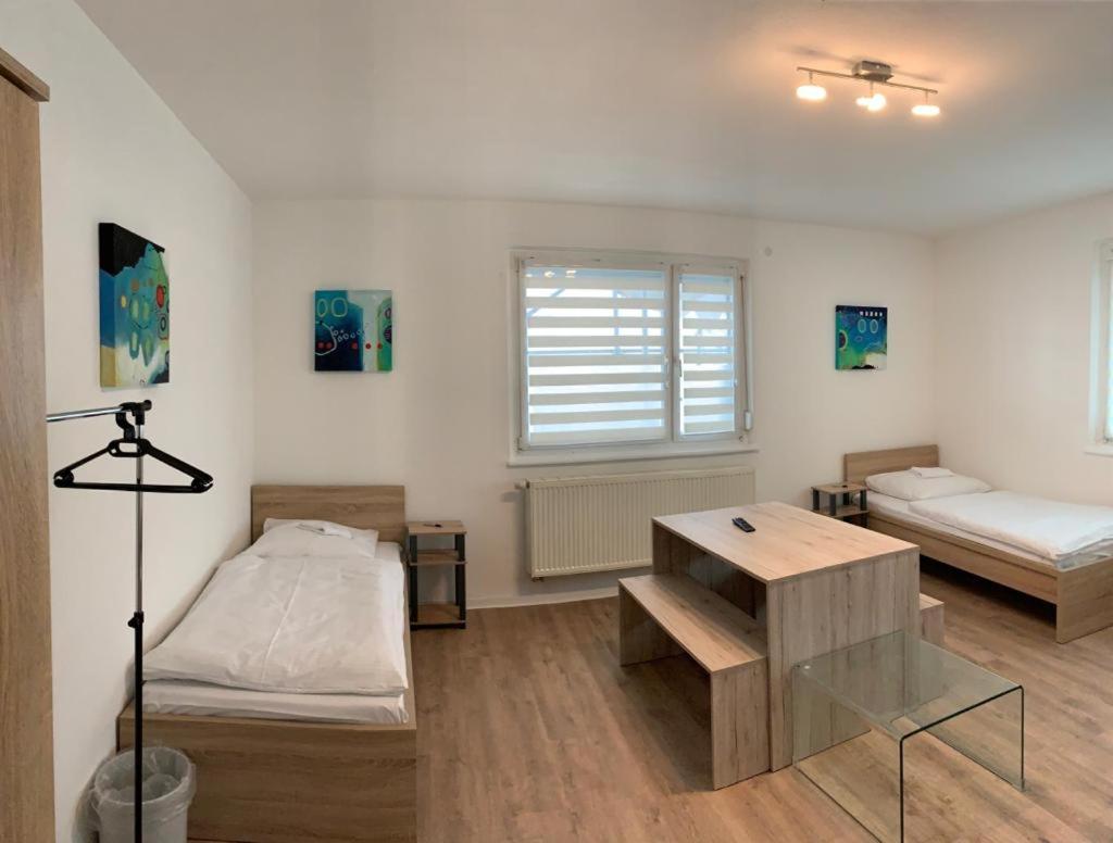 AB Möhringen Messe Zimmer - Housity