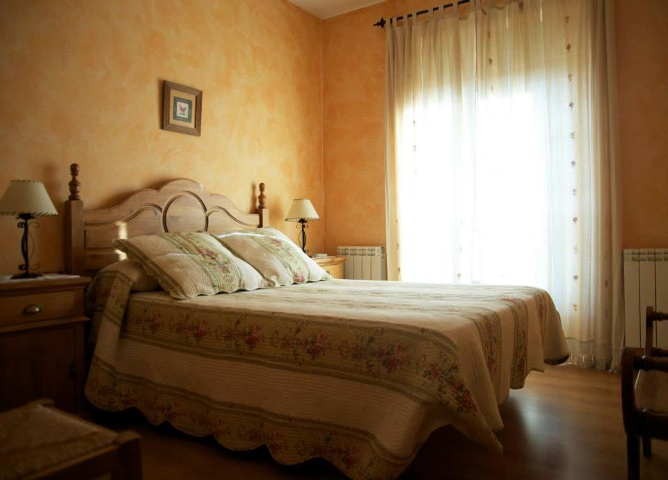 EL MESÓN DE GREDOS - Housity