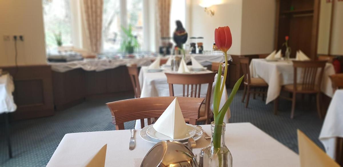 Hotel Altberesinchen - Housity