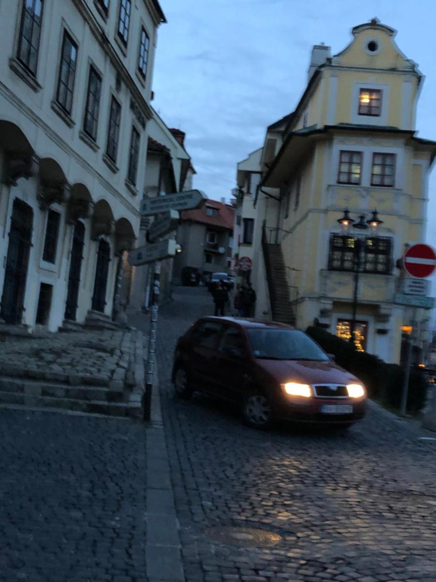 Pleasant apartment under the Bratislava castle - Housity