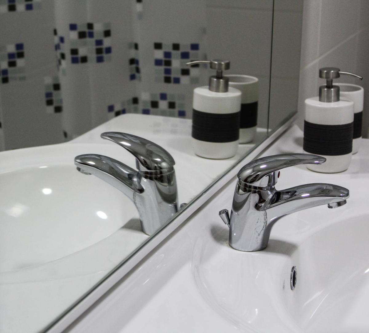 Bright, modern & cozy apartment - Housity