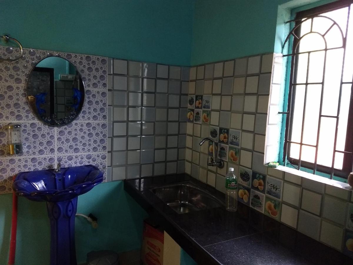 AGONDA green house - Housity