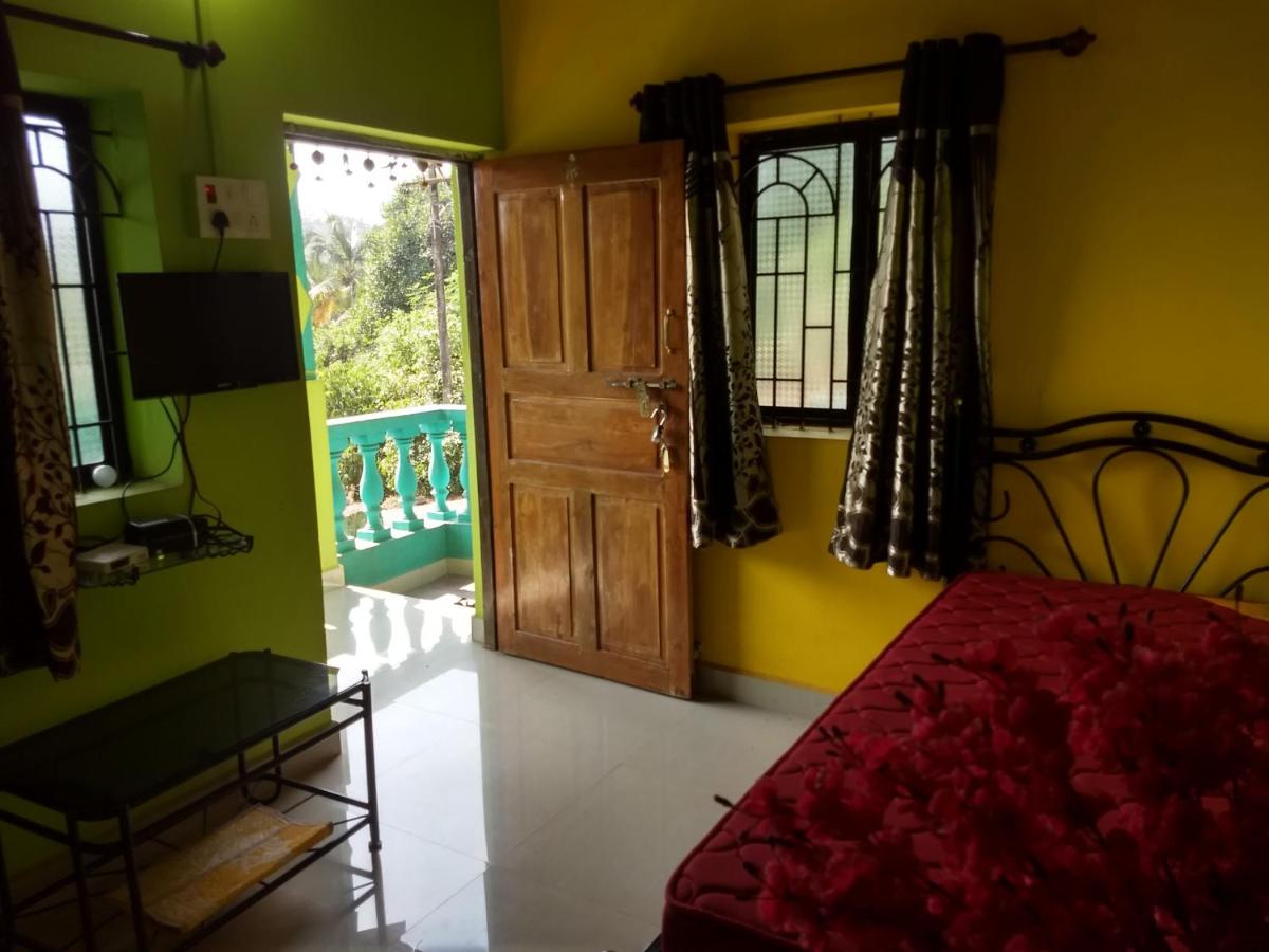 AGONDA green house - Housity