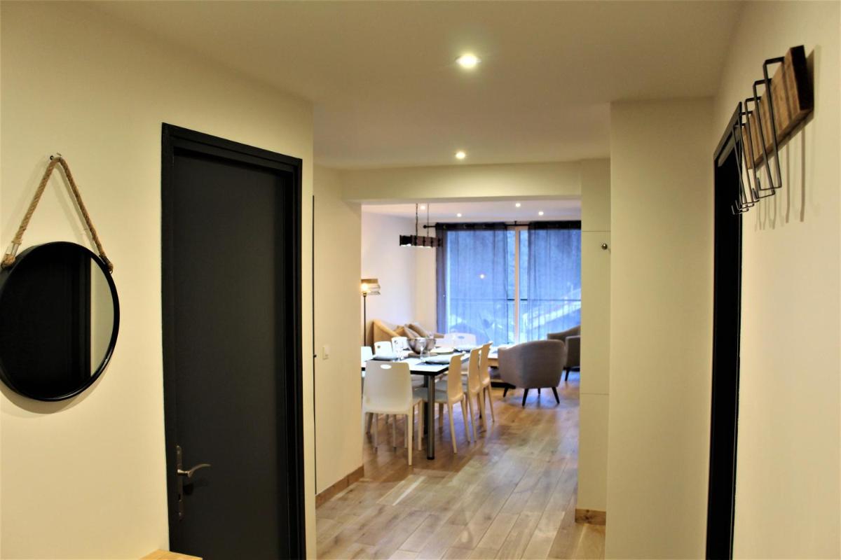 Le Clos Casi - 3 Vallées - Ski - Cures thermales - Housity