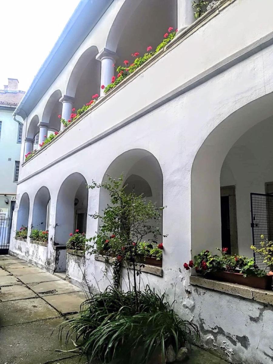 Gabriella Apartman - Housity
