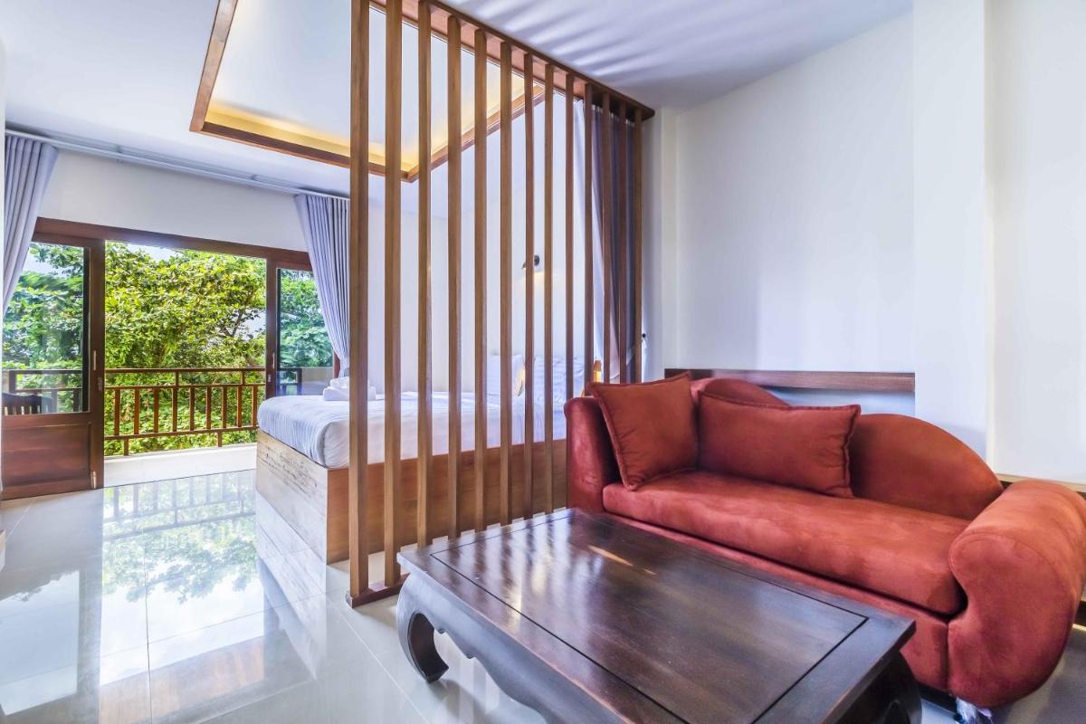 Wyh Hotels - Housity