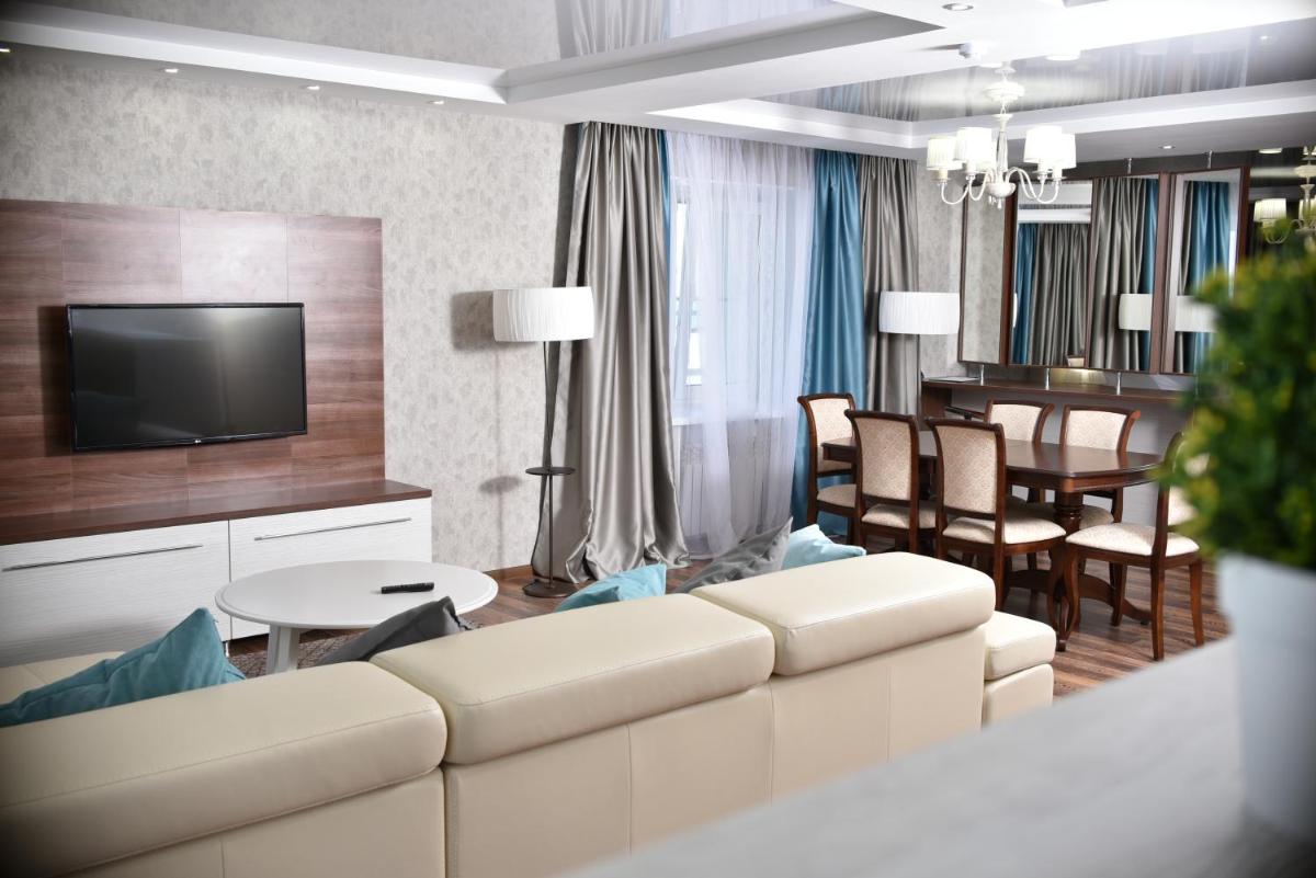 Hotel Aeroport - Housity