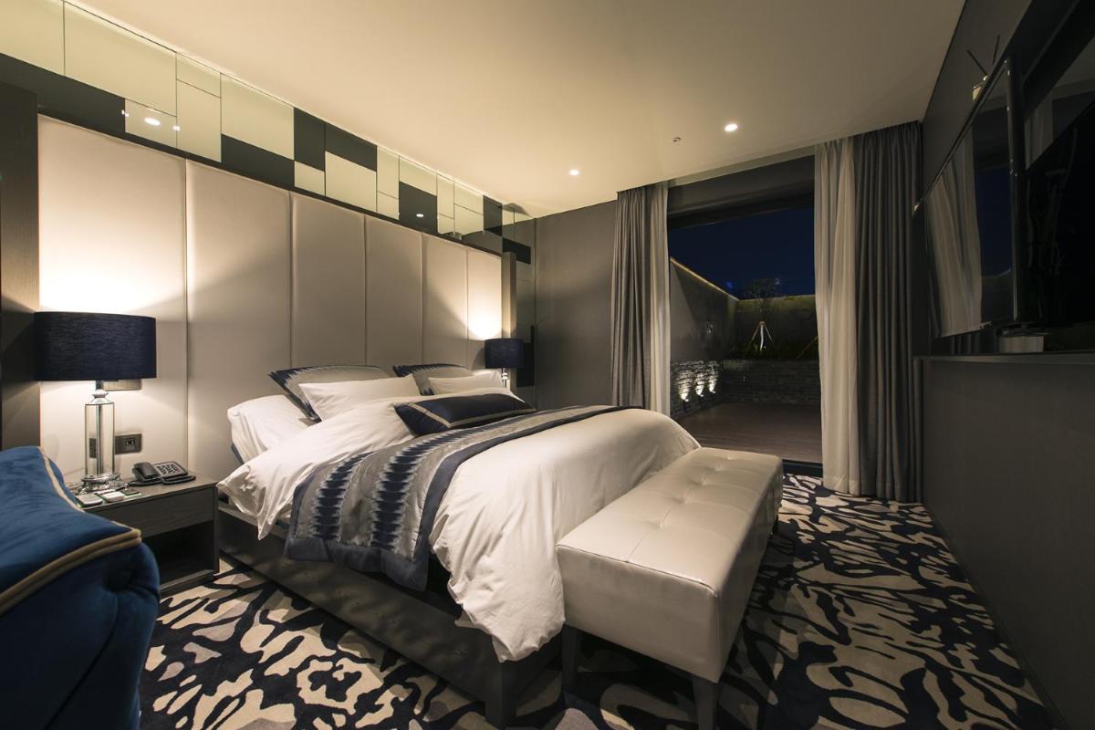 Best Louis Hamilton Hotel Changwon - Housity