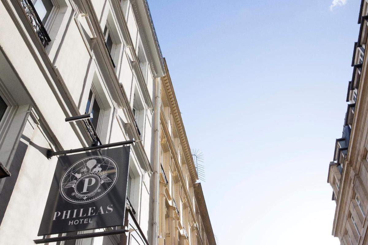 Certificat, récompense, panneau ou autre document affiché dans l'établissement Hotel Phileas Lazare & Spa - Opera