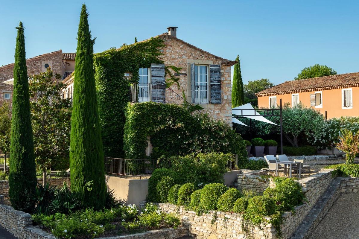 Jardin de l'établissement Coquillade Provence - Relais & Châteaux