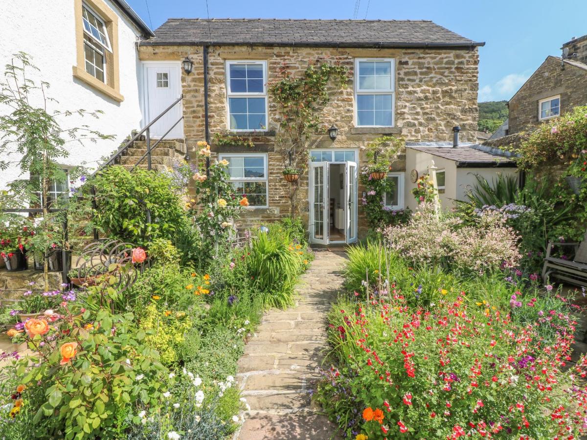 Garden Cottage - Housity