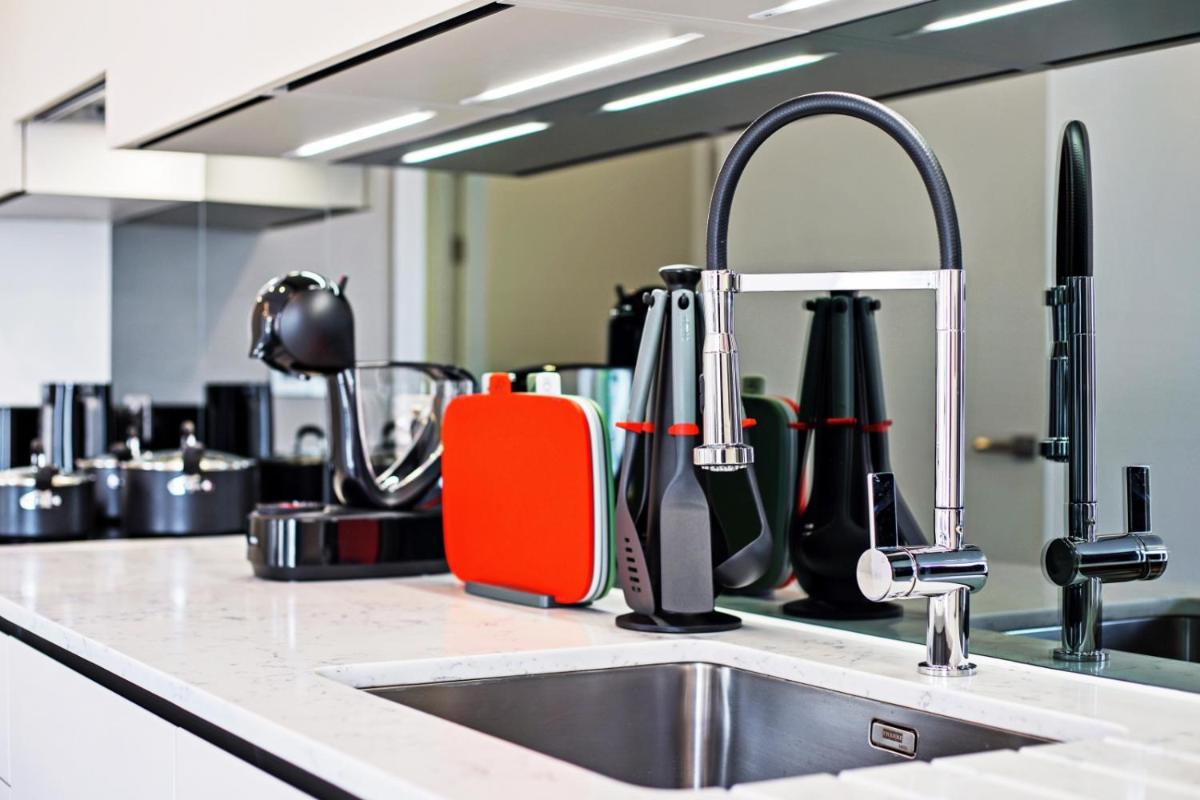 Lux Apartments in Fulham - Housity