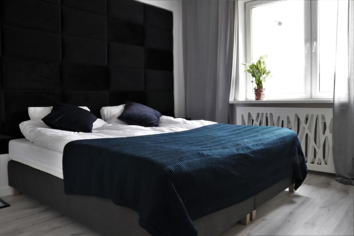 Theatre Apartment - Apartament przy Rynku w Głogowie - Housity