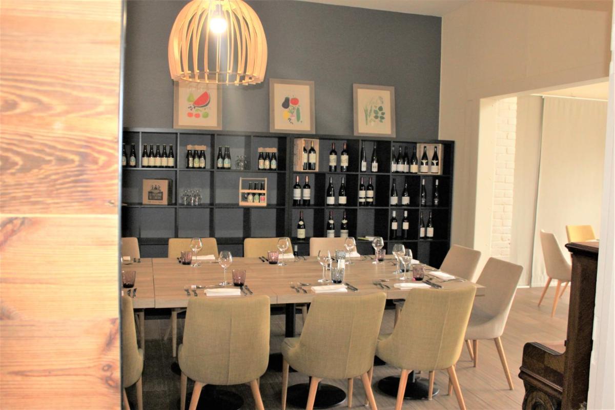 LOGIS Hôtel & Restaurant - Le Manoir de Gavrelle - Housity