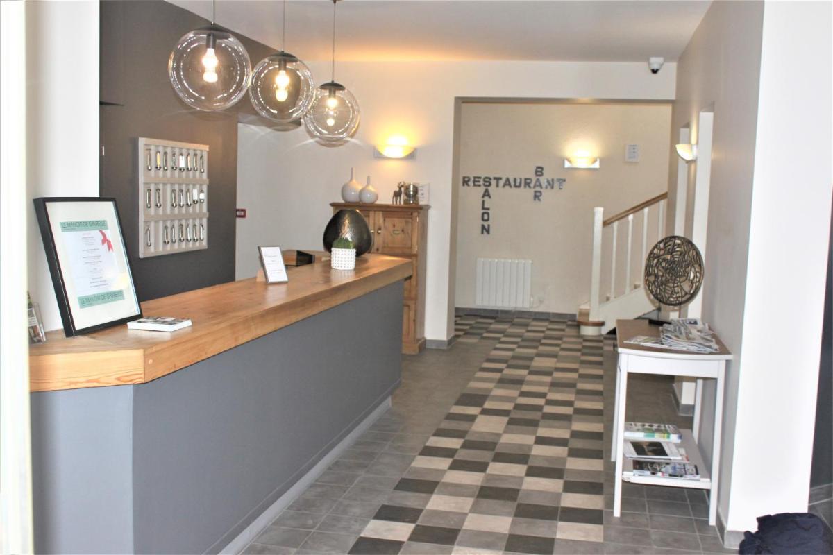 LOGIS Hôtel & Restaurant - Le Manoir de Gavrelle - Housity