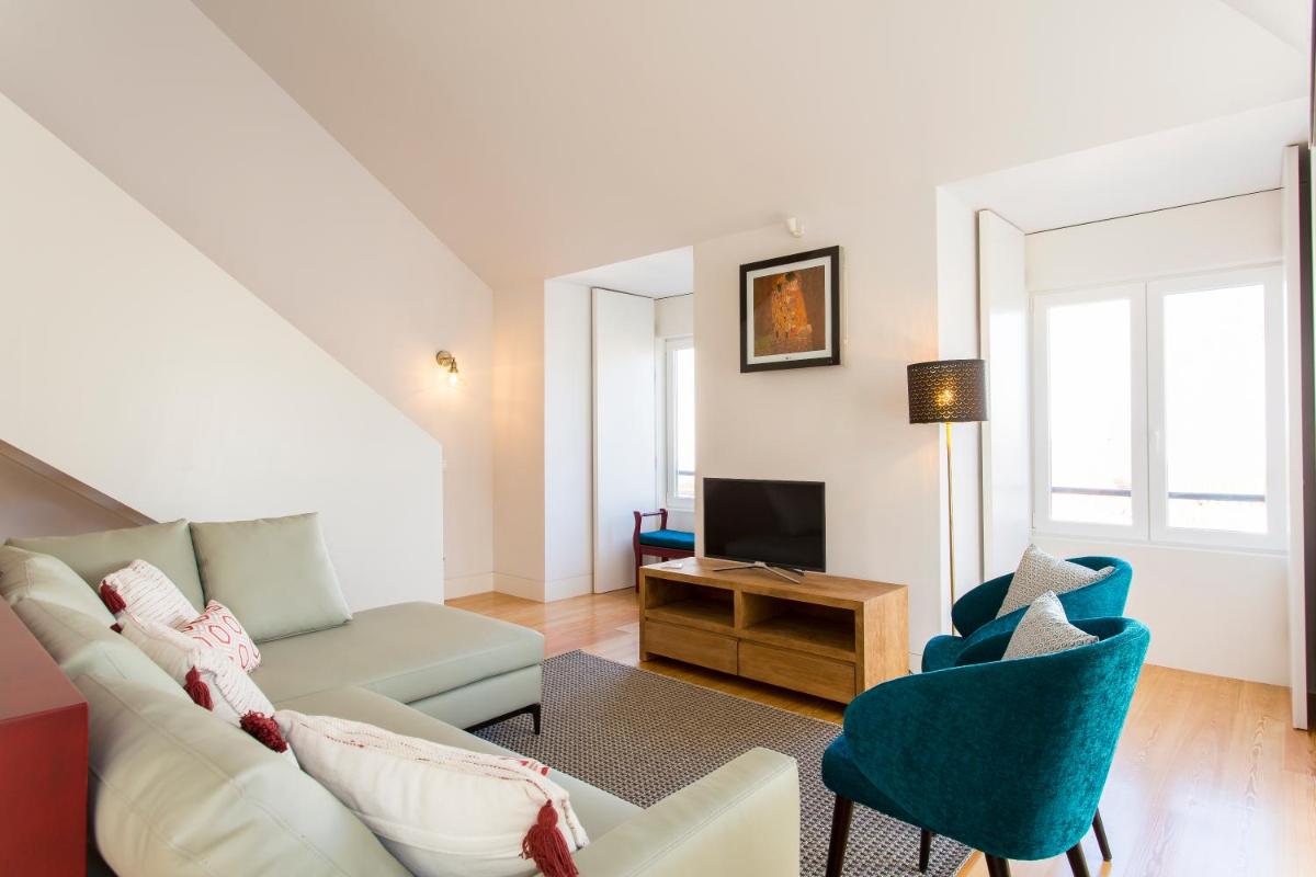 Leisure Luxury Downtown Duplex Lisbon by JOIVY - Housity