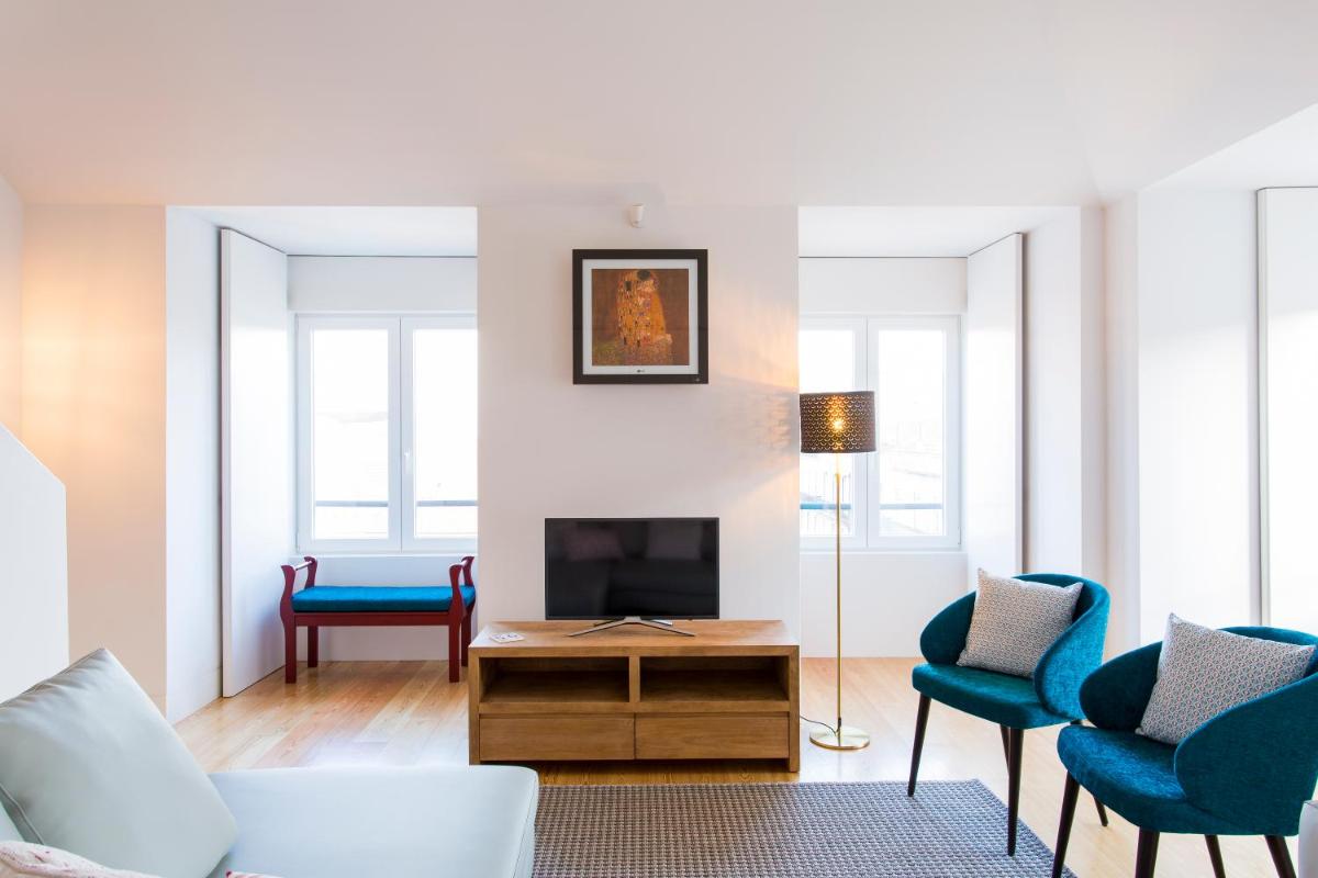 Leisure Luxury Downtown Duplex Lisbon by JOIVY - Housity