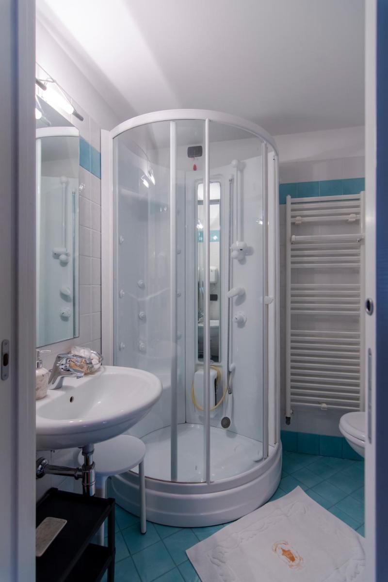 Ostarie Vecjo Friul 1901 - Housity