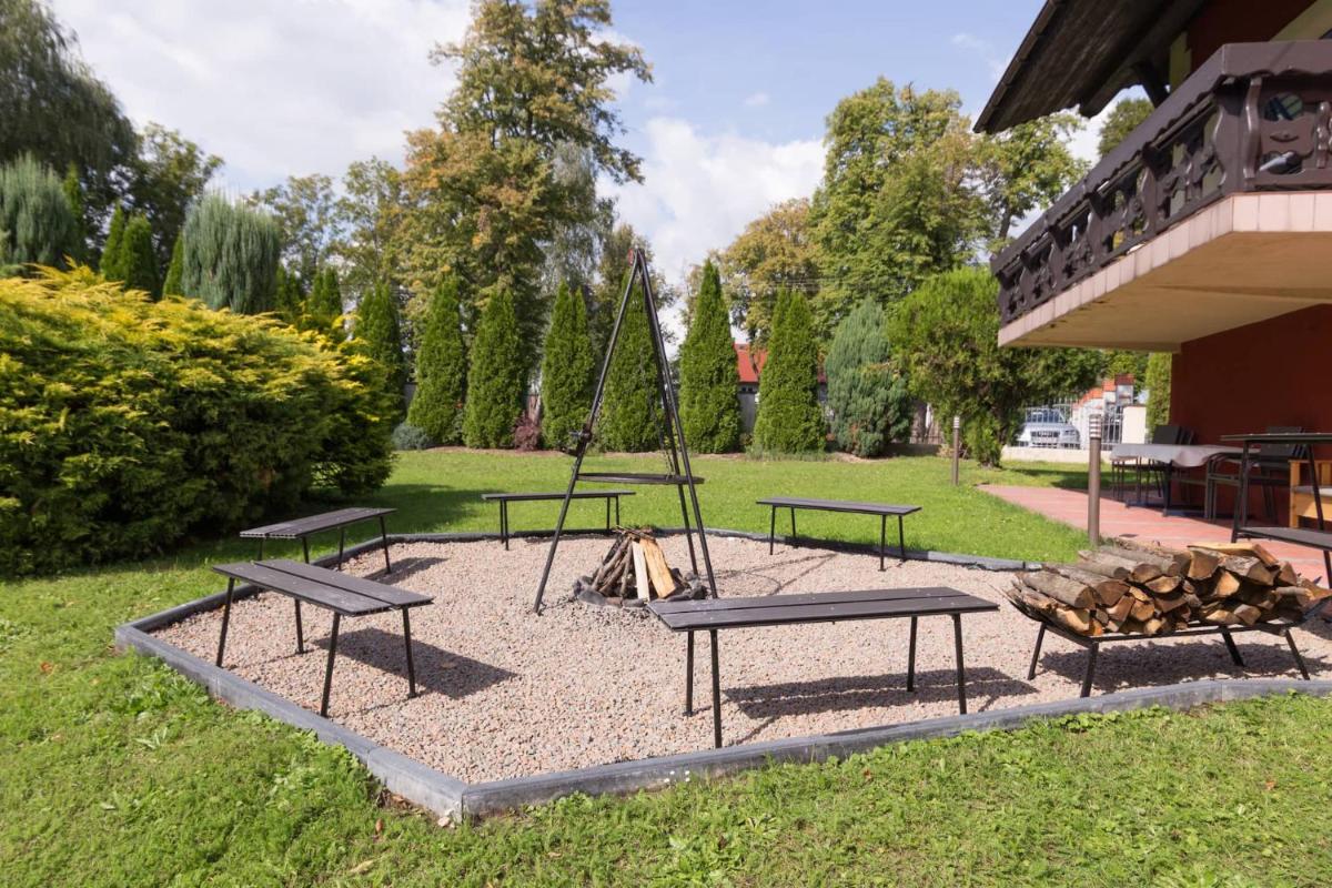 Staymoovers - Piękna Willa w pobliżu Krakowa - Housity