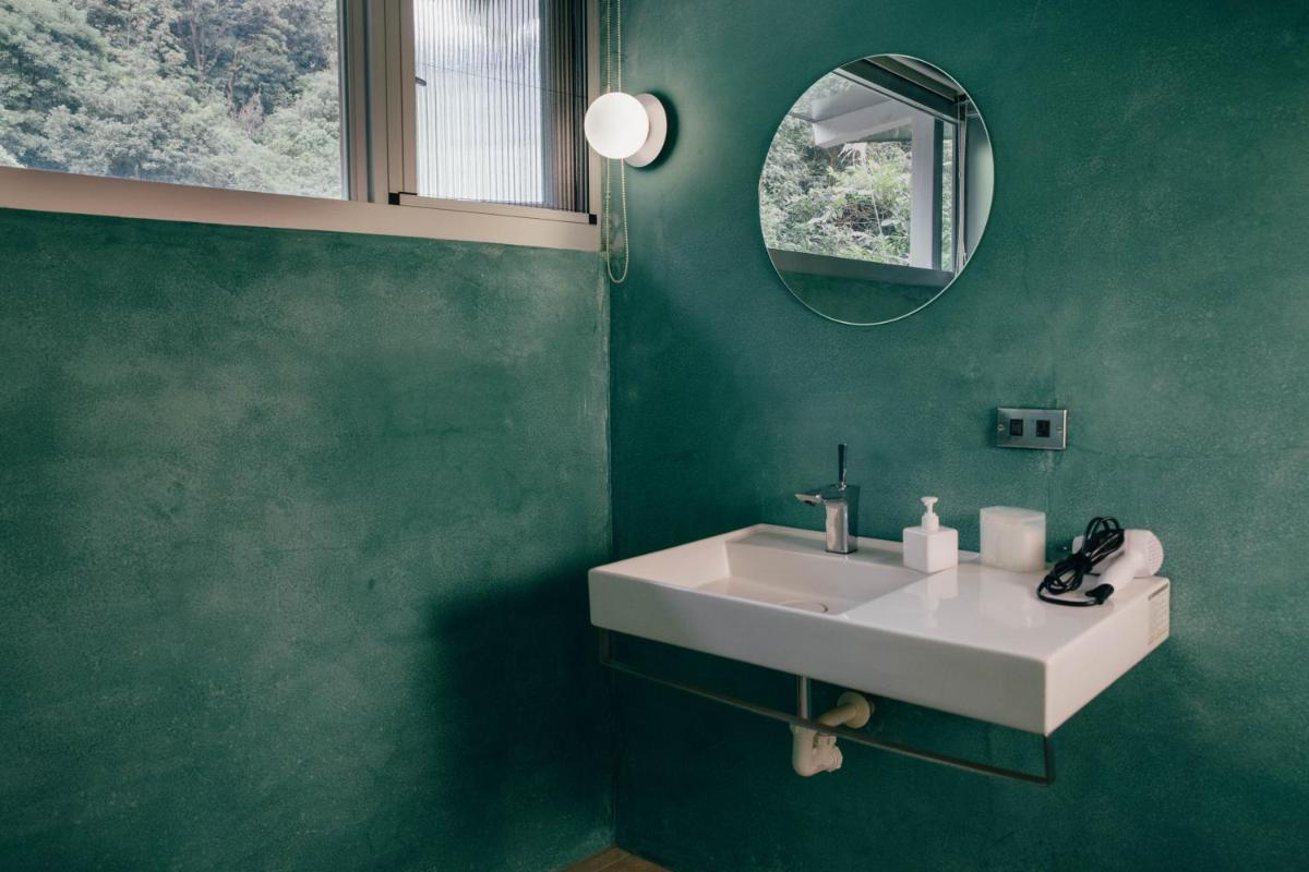 OwlStay Jiufen Wander - Housity
