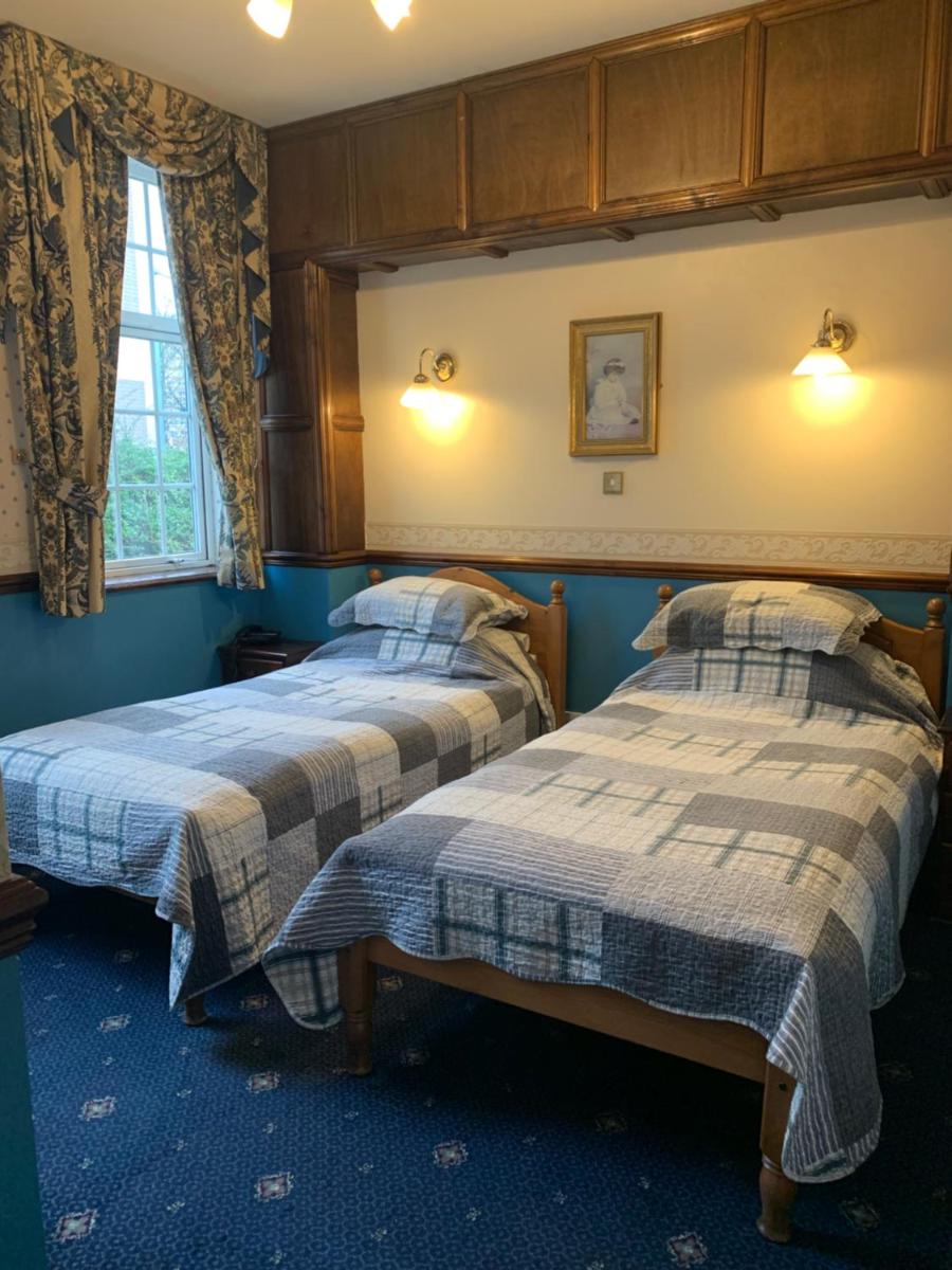 Lyndon House - Housity