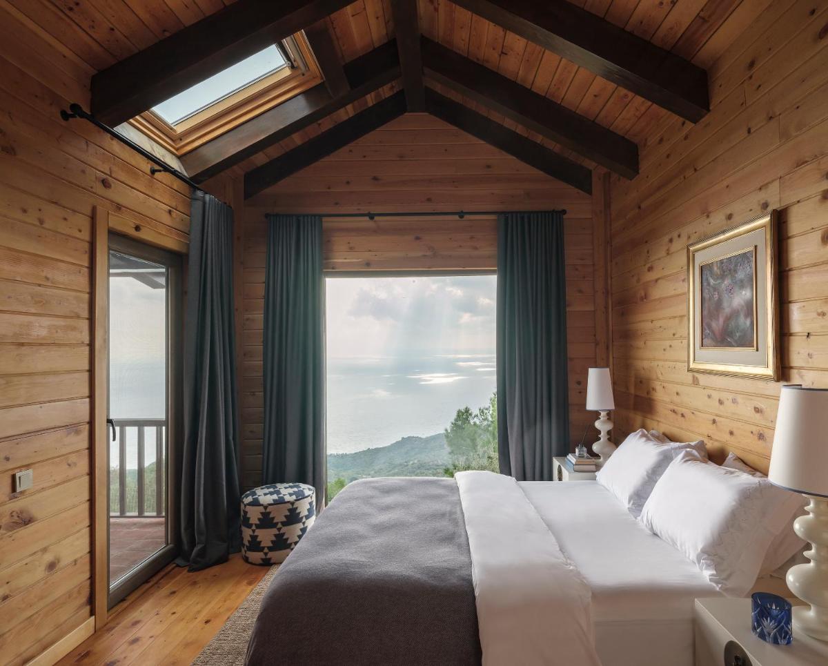Simurg Inn - Housity
