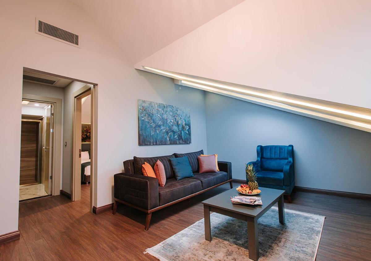 Peerless Villas Hotel - Housity