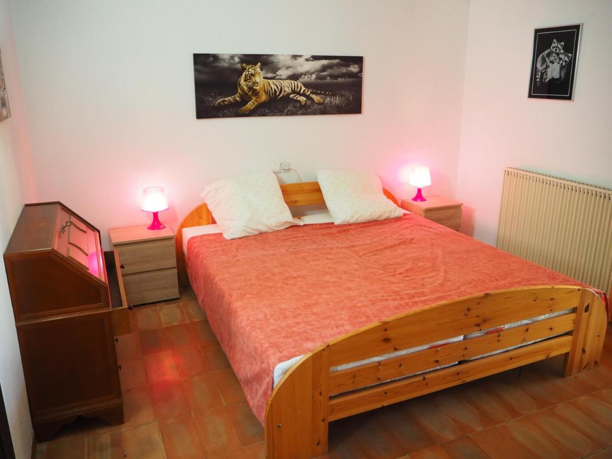 Gina's house in castell d'aro with sea views - Housity
