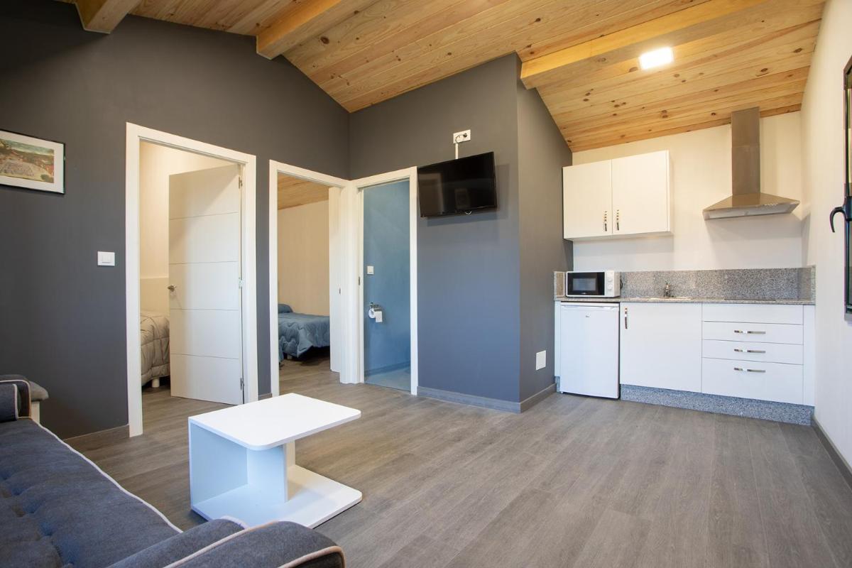 TEIRABOA BASE CAMP - Housity