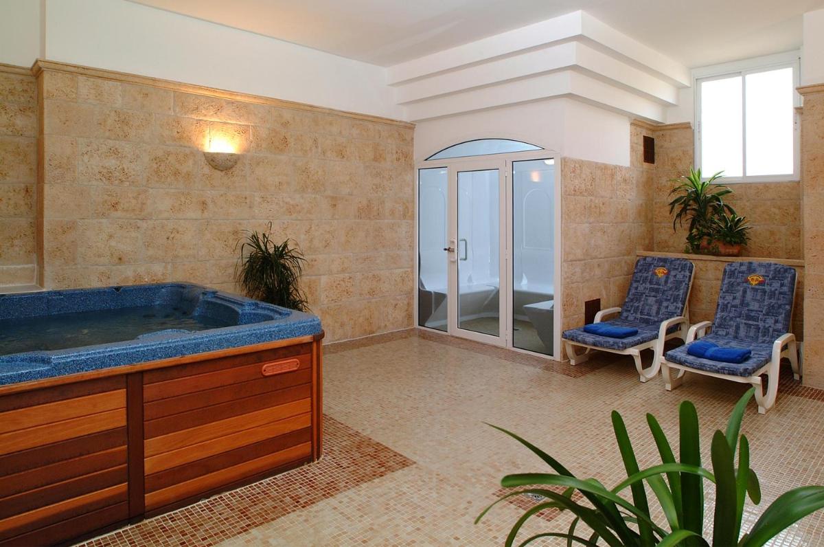 Zona de estar de Aparthotel Isla de Cabrera