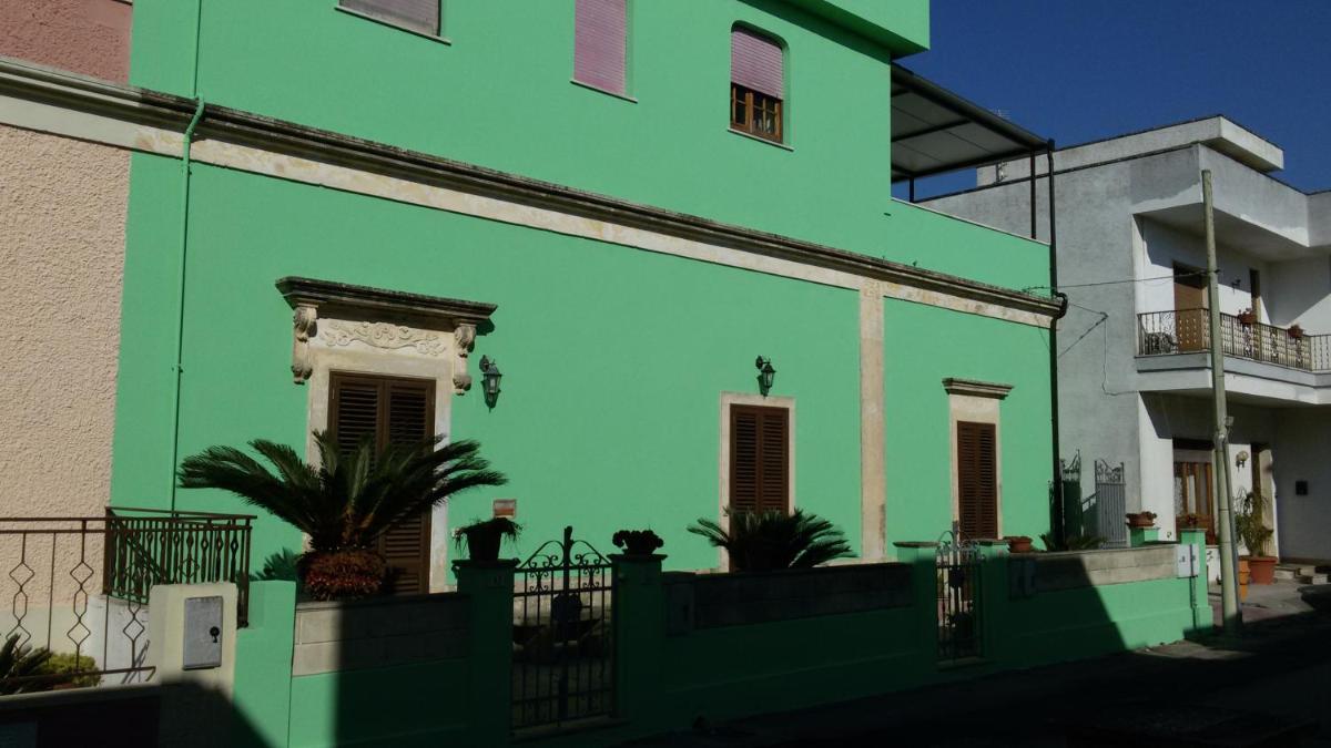 Casa vacanze con giardino ad 1 Km da Castro - Housity