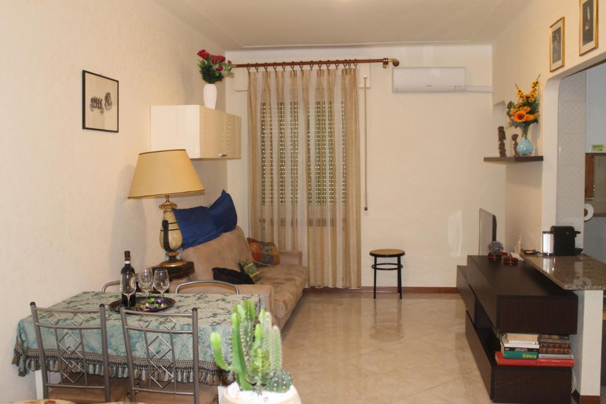 BEAUTIFUL HOLIDAY HOUSE by Marcos - Housity