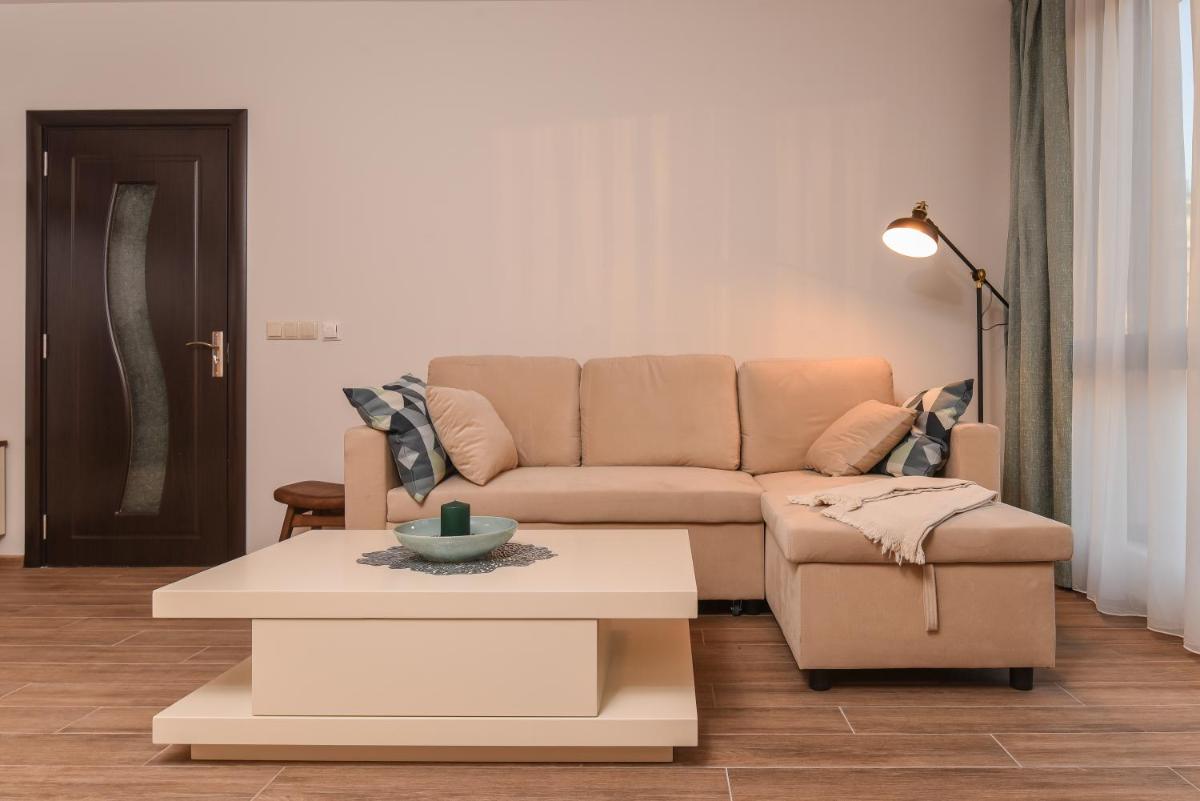 The Grunge Spot ⫸⫷ Charming NEW 1-Bedroom - Housity