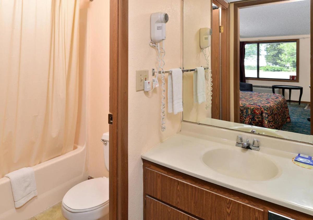 Nation's Inn Kinston - Housity