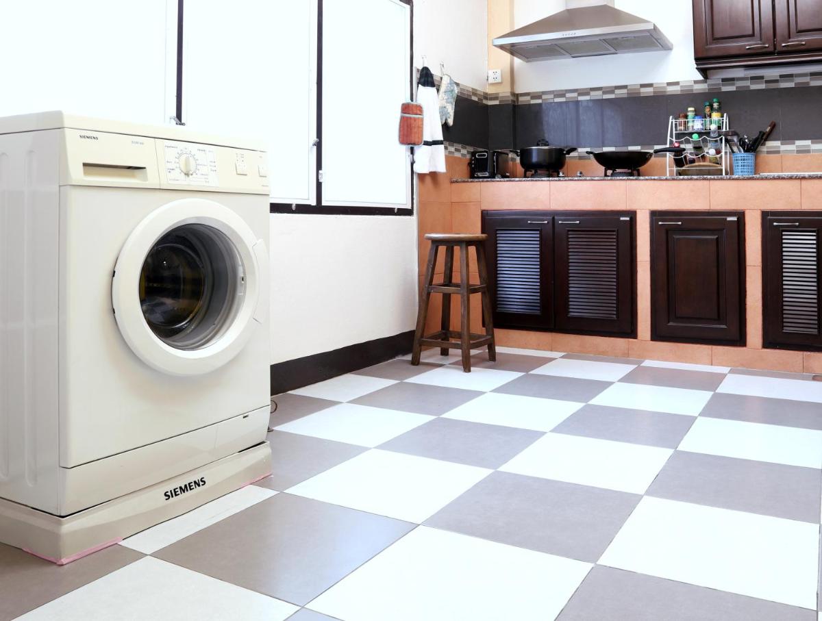 Private Townhome (Riverside Area and Night Bazaar) - Housity