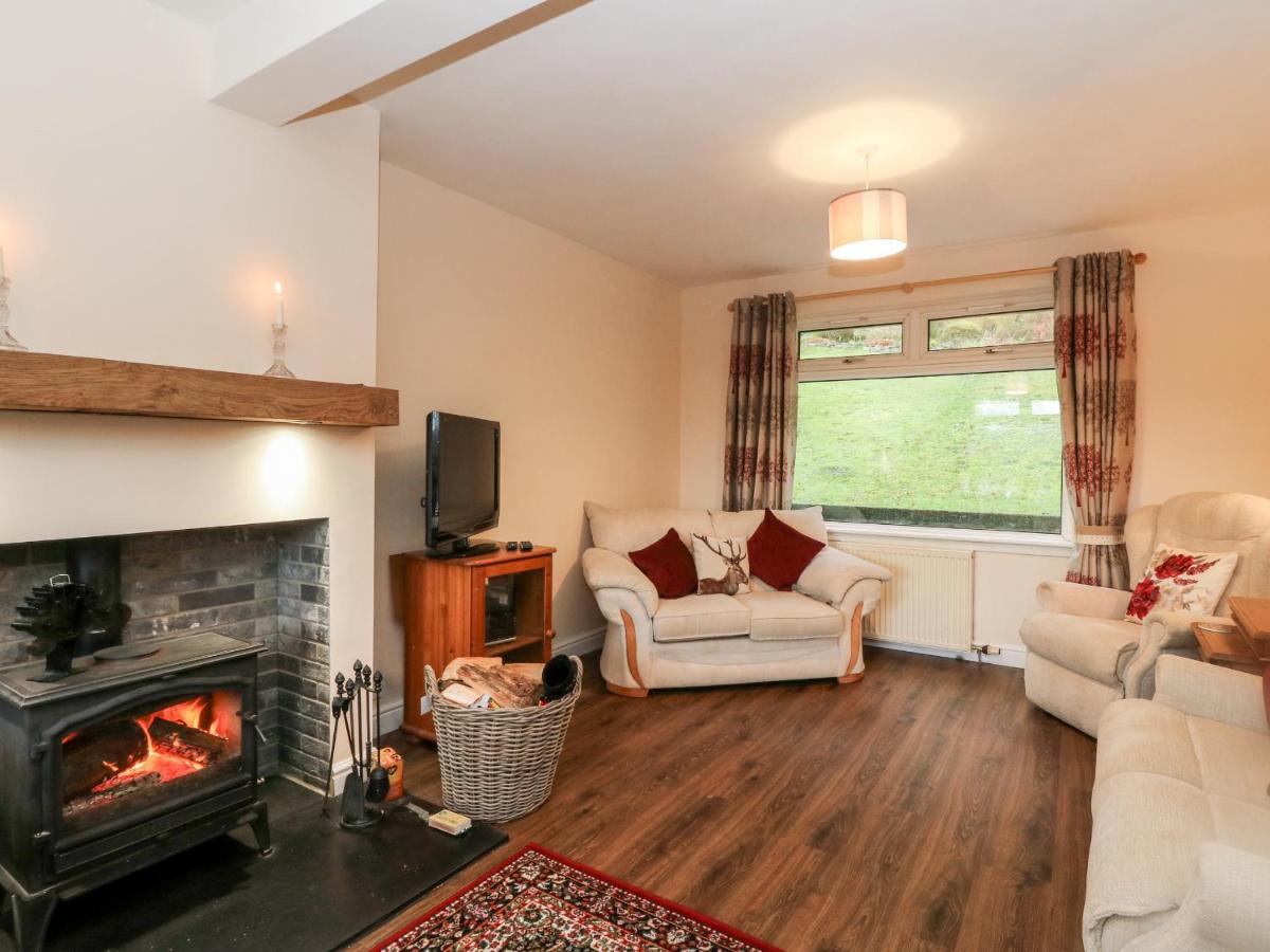 Glenfinglas Dam Cottage - Housity