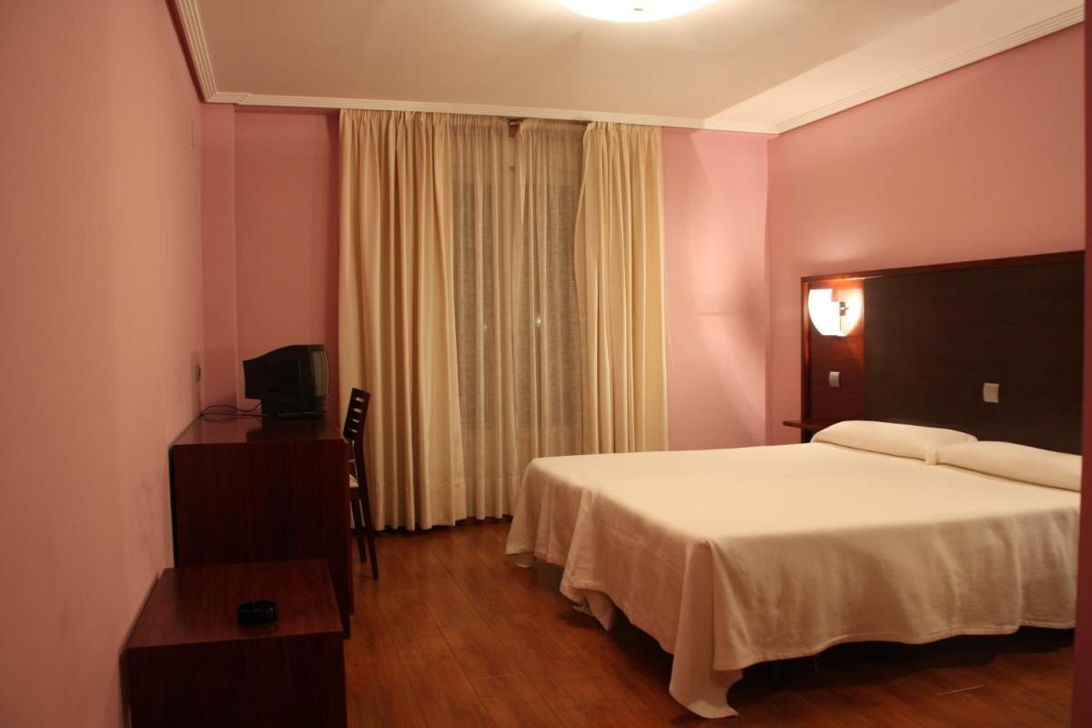 Hotel Tremazal - Housity