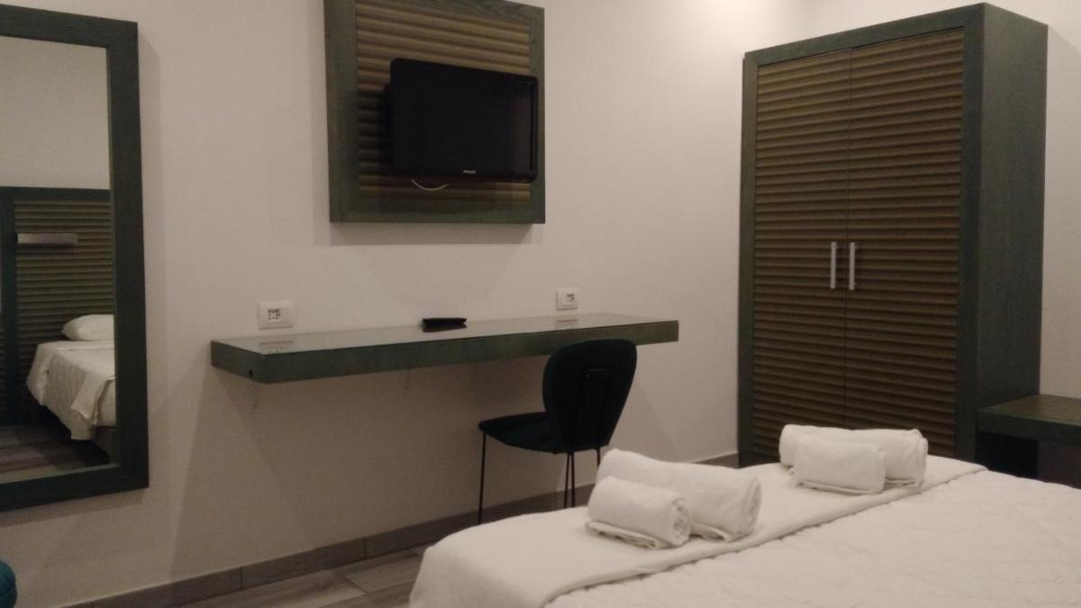 Suite White - Housity