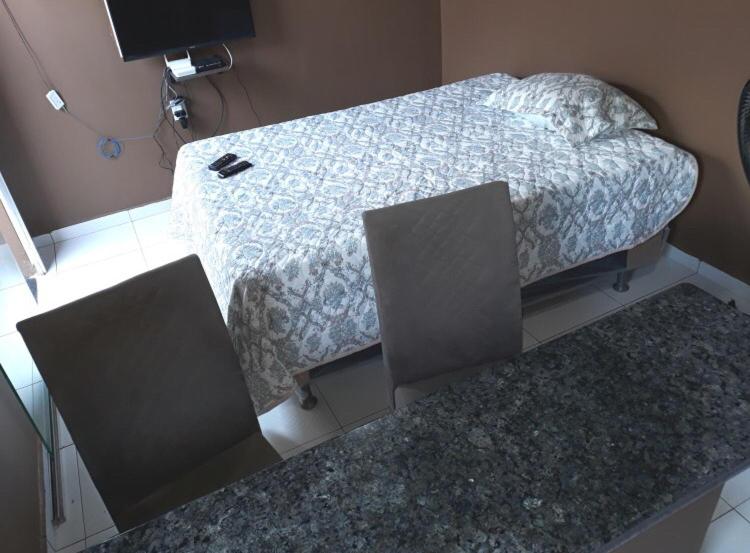 KITNET FLAT VIP no Centro com Wi-Fi disp - Housity