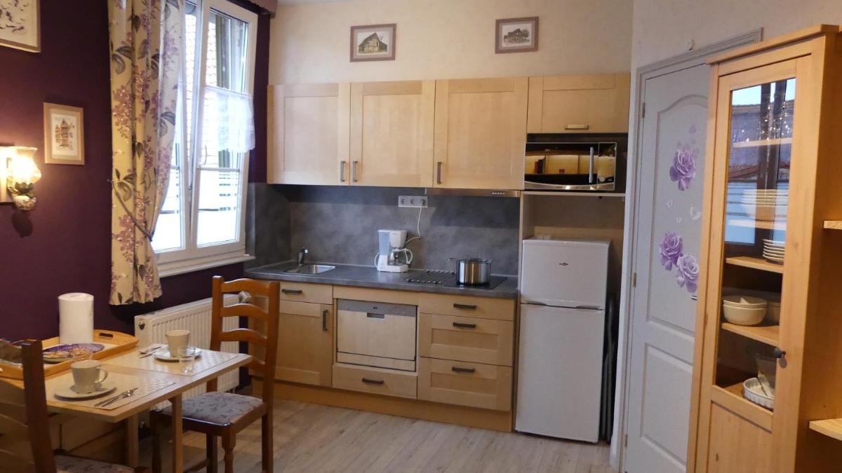 Au Cygne - Housity