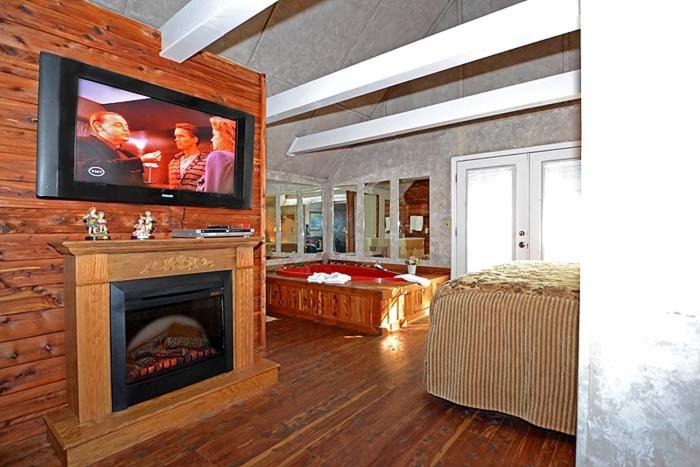 Enchanted Mountain Views - Housity