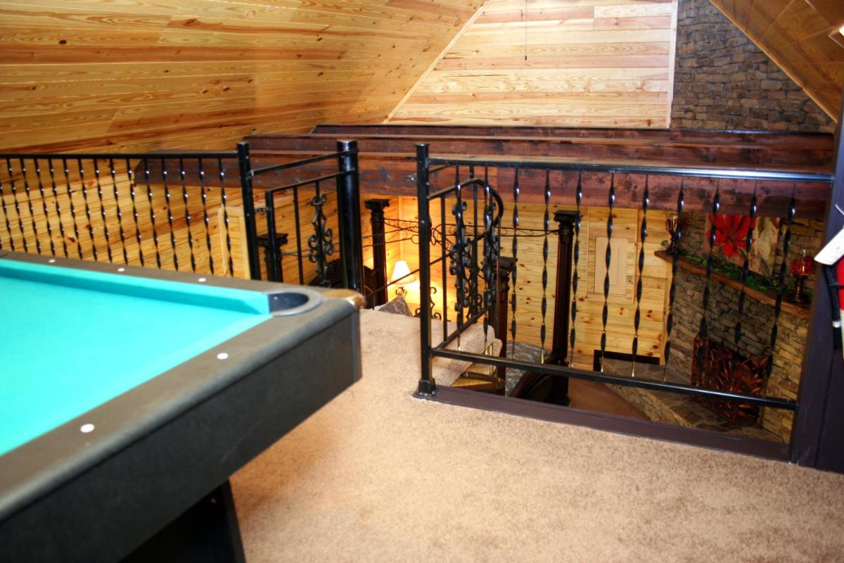 Lover's Loft - Housity