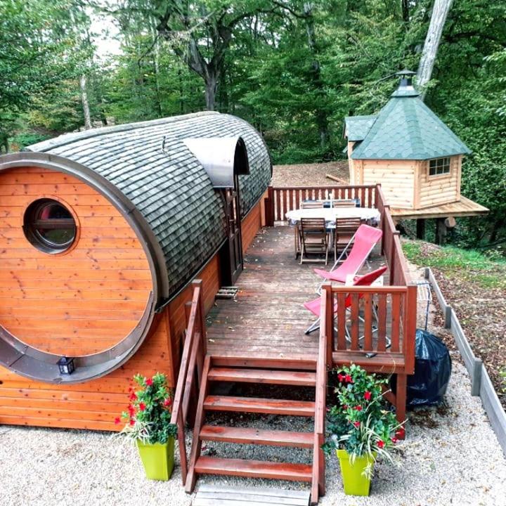 LES GITES DU PARC MANTOCHE LE TONNEAU - Housity