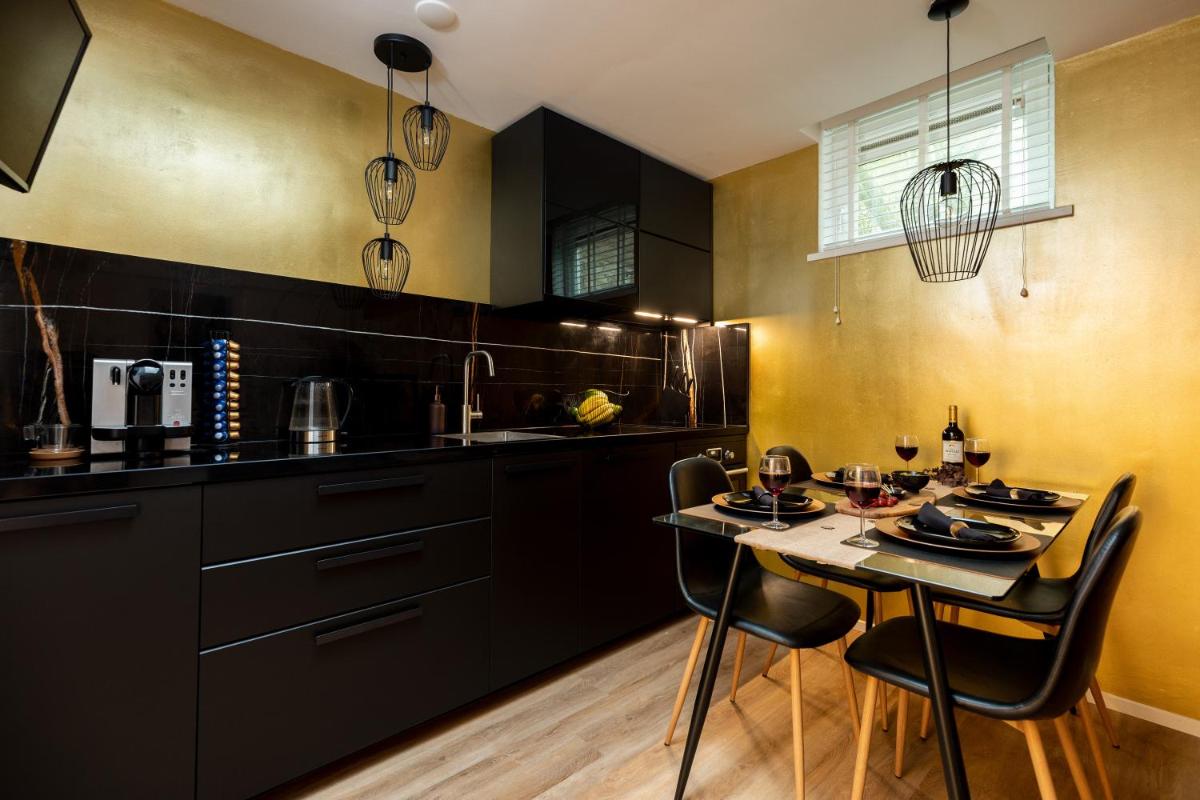 Scheveningen Beach Loft Golden Rays New Family The Hague 180B - Housity