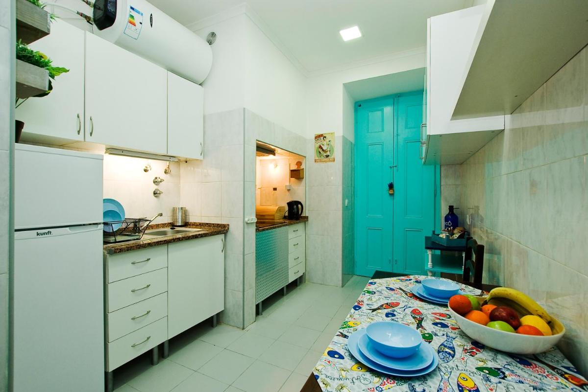 C&O Guest House Alcântara-Lisbon - Housity