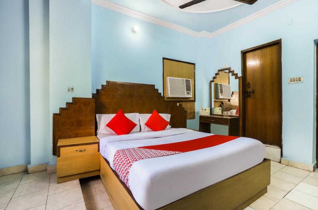 Hotel Raj Hans Dx - Housity