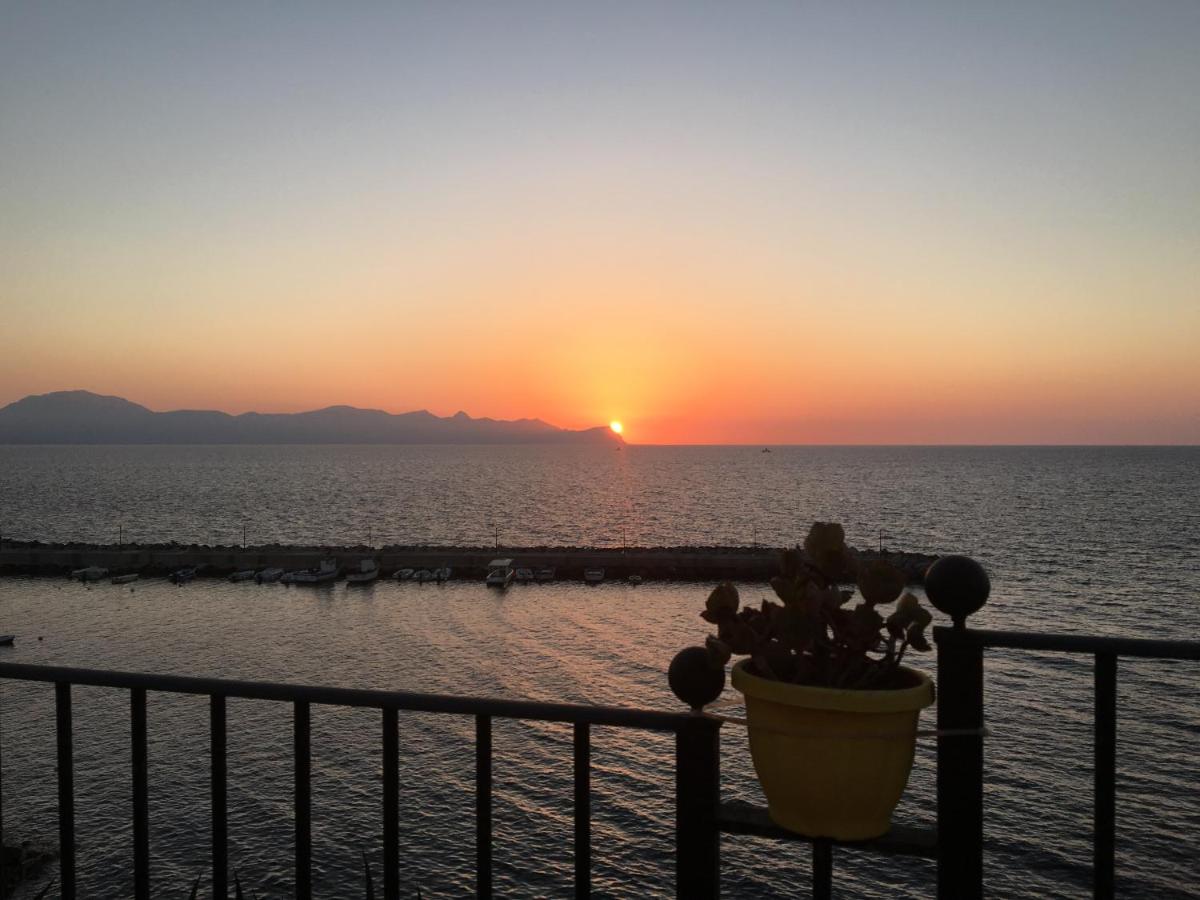 Casa vacanze Al porticciolo romantico - Housity