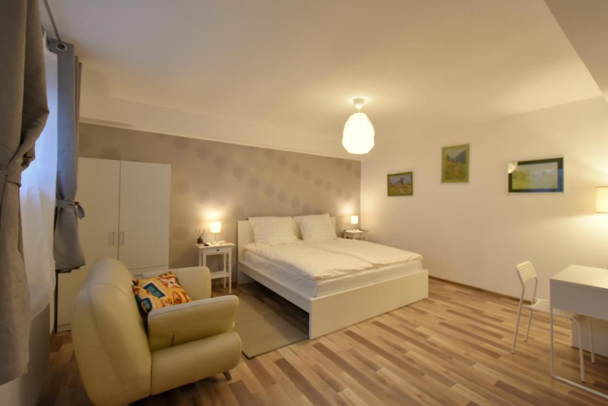 Neferprod Apartments - IS - CAM 06 - Hizvo