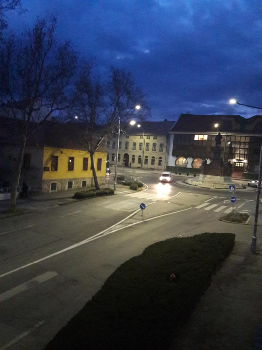 Pécs Central - Housity