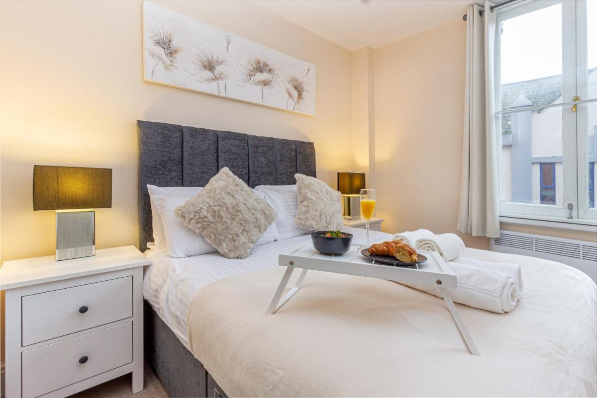 Guest Homes - Trinity Flat - Housity